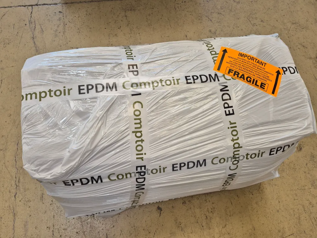 Membrane EPDM toiture 1,2 mm - colis emballé prêt à expédier